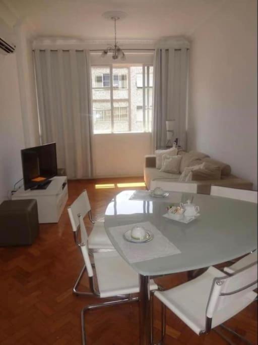 Copacabana Espacoso Vista Lateral Mar Apartamento *